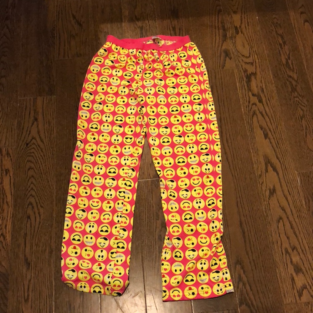 emoji pajamas for girls in a size 16